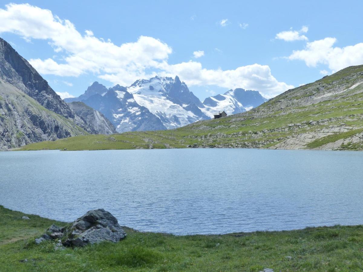 Tranquillite Et Authenticite Au Pied Des Ecrins Apartamento Villar-dʼArène Exterior foto